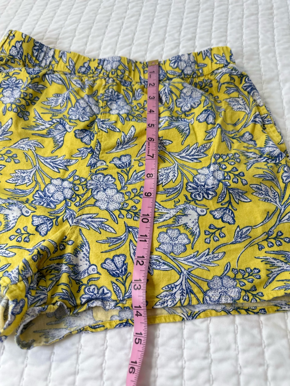 Universal Thread Waistband Yellow Floral High-Rise Pull-On Shorts Summer Size M - Picture 2 of 8